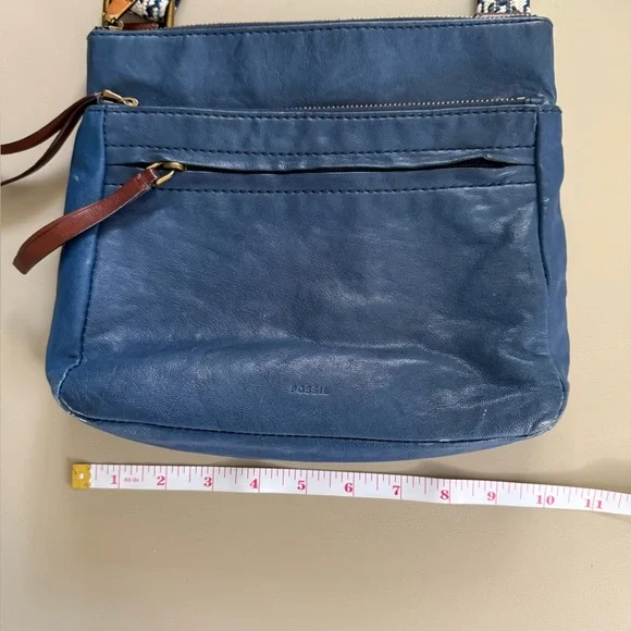 Fossil blue genuine leather crossbody bag with adjustable strap. Multi pocket - Picture 14 of 15